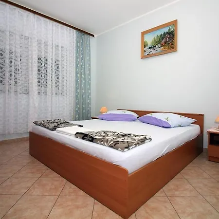 3 Bedroom In Apartment
